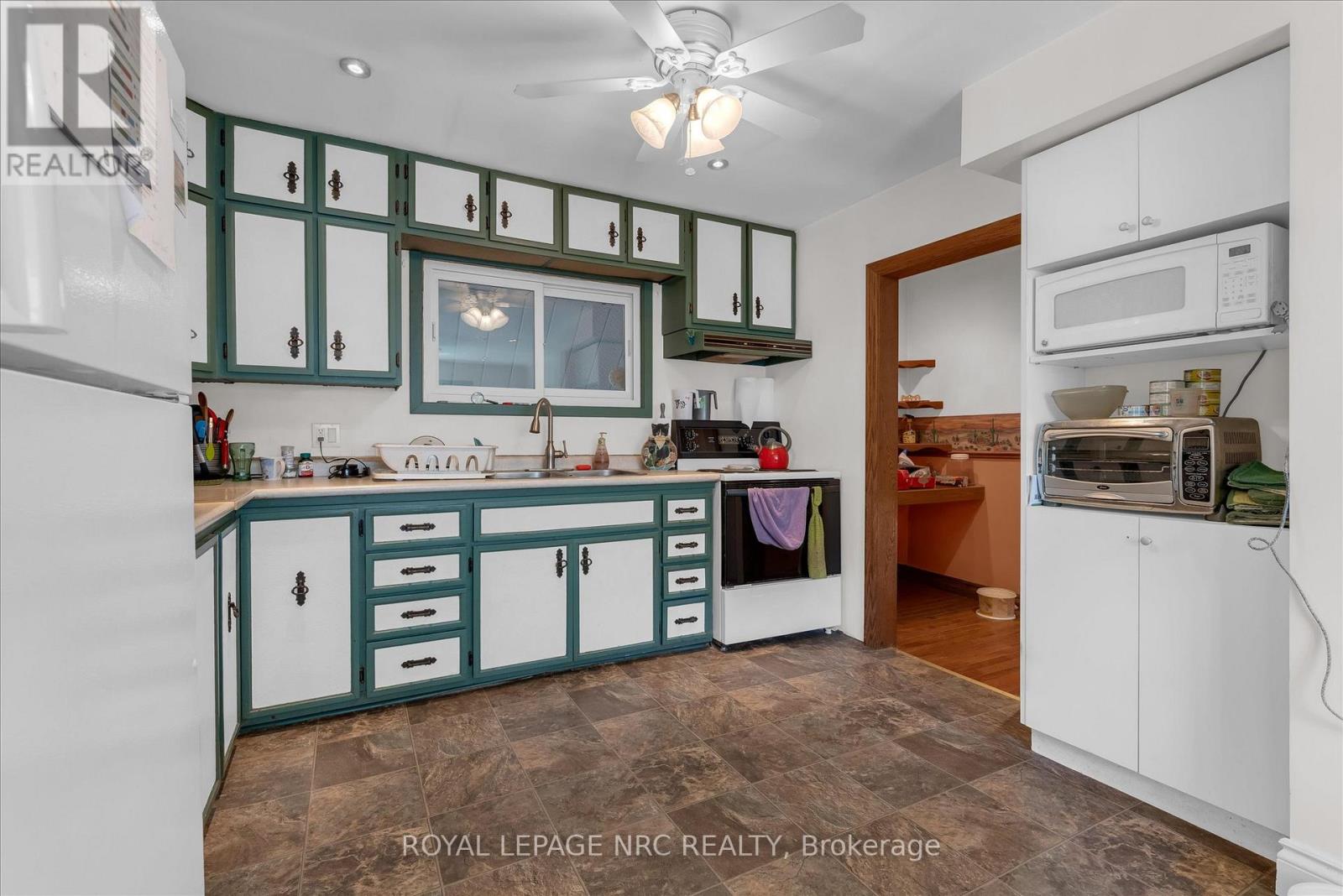 4271 ELGIN STREET - 15