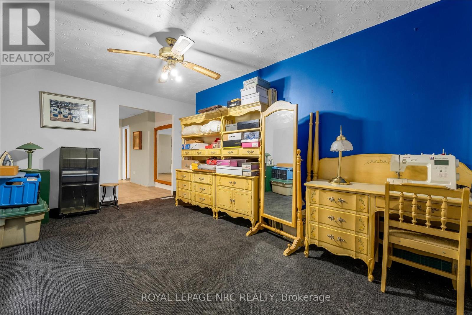 4271 ELGIN STREET - 25