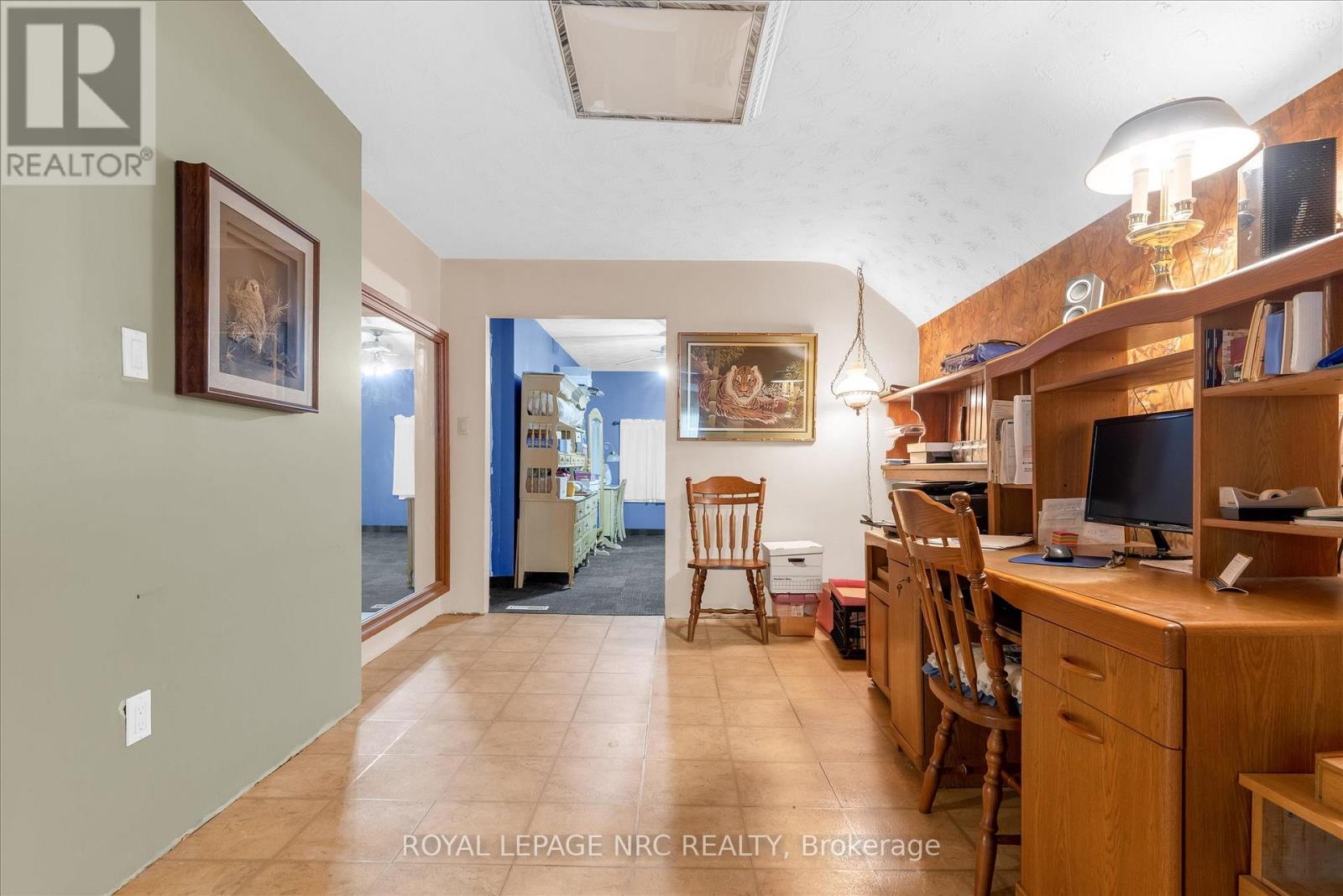 4271 ELGIN STREET - 27