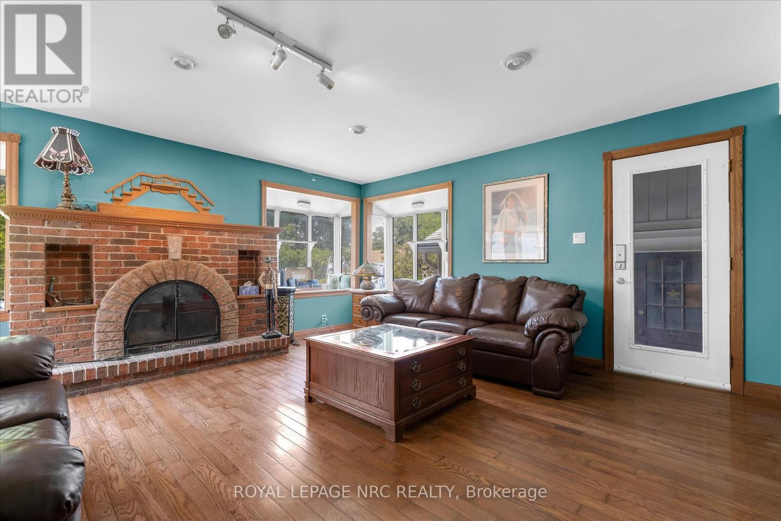 4271 ELGIN STREET - 8