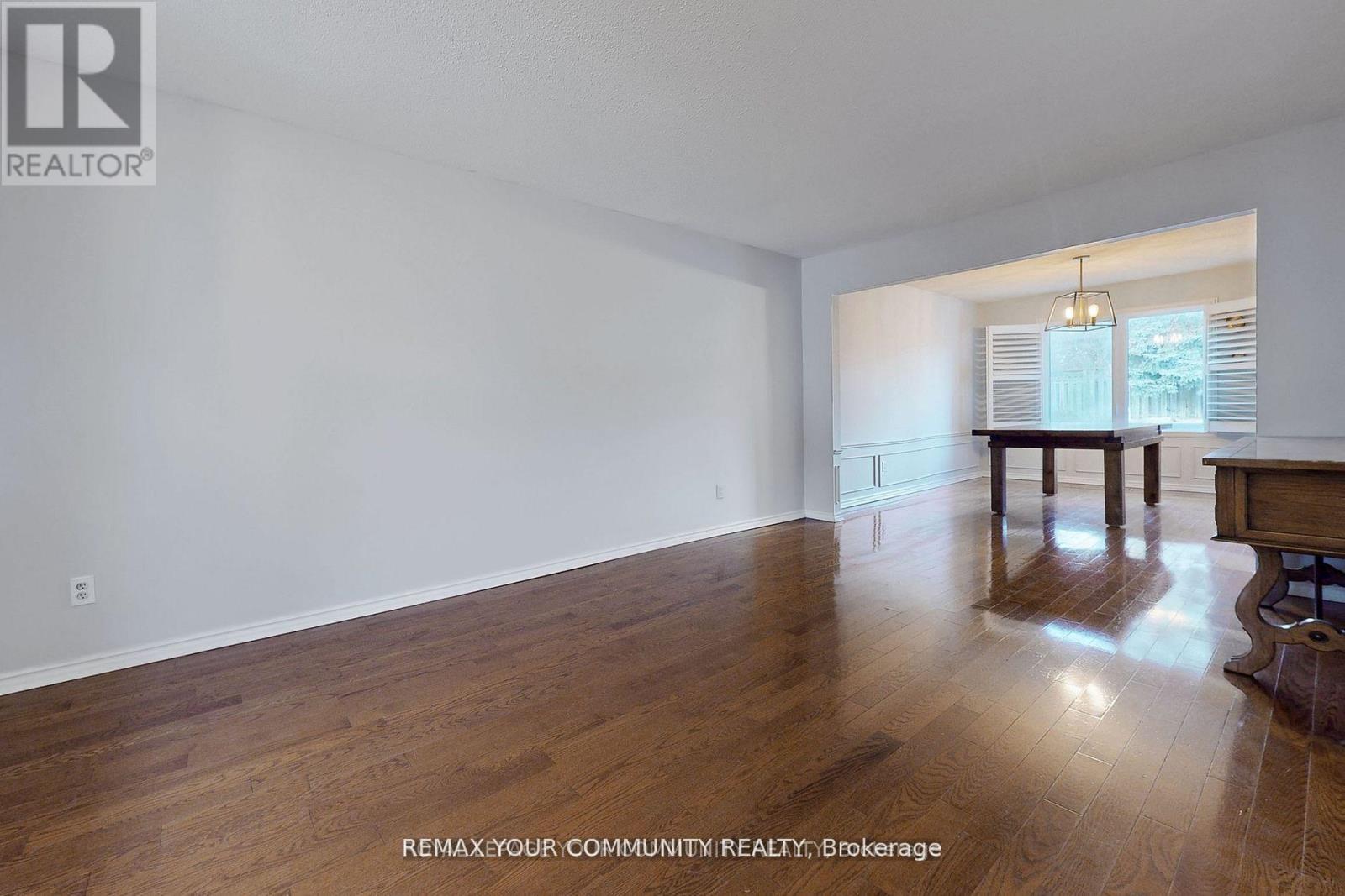 52 MCCALLUM DRIVE - 4