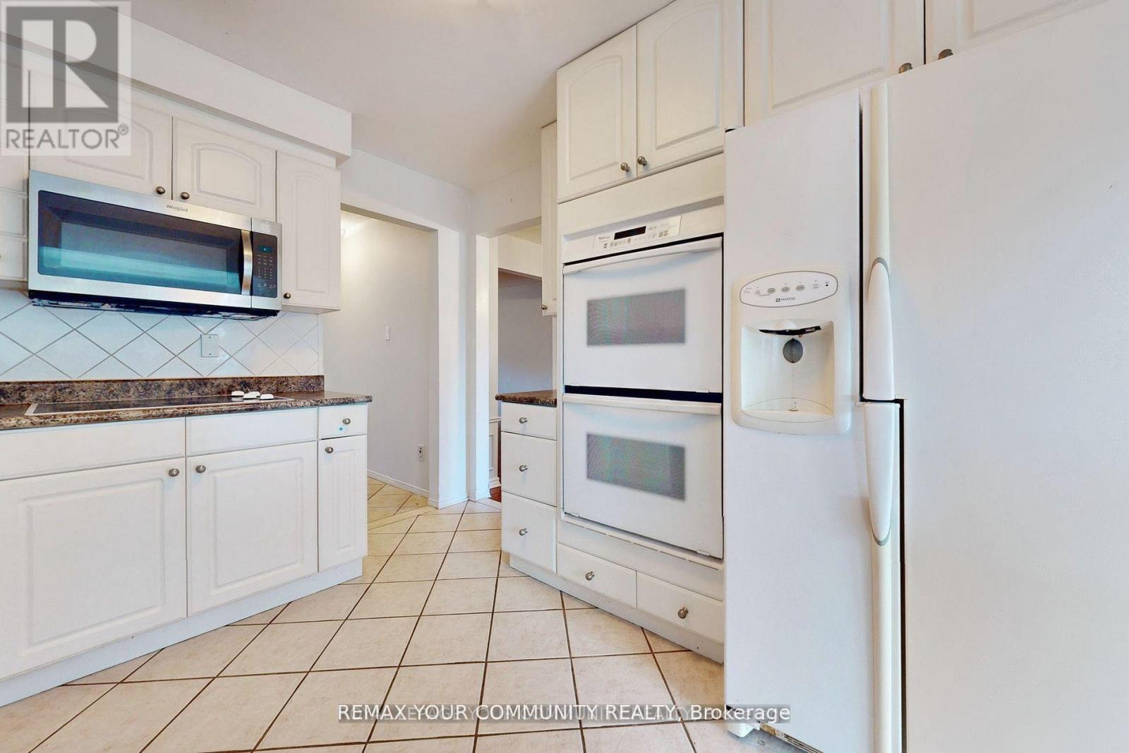 52 MCCALLUM DRIVE - 7