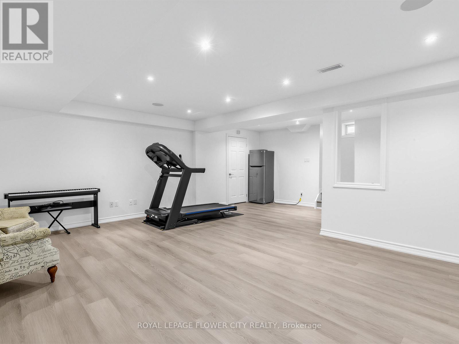 9 ARDEN VALLEY STREET - 33