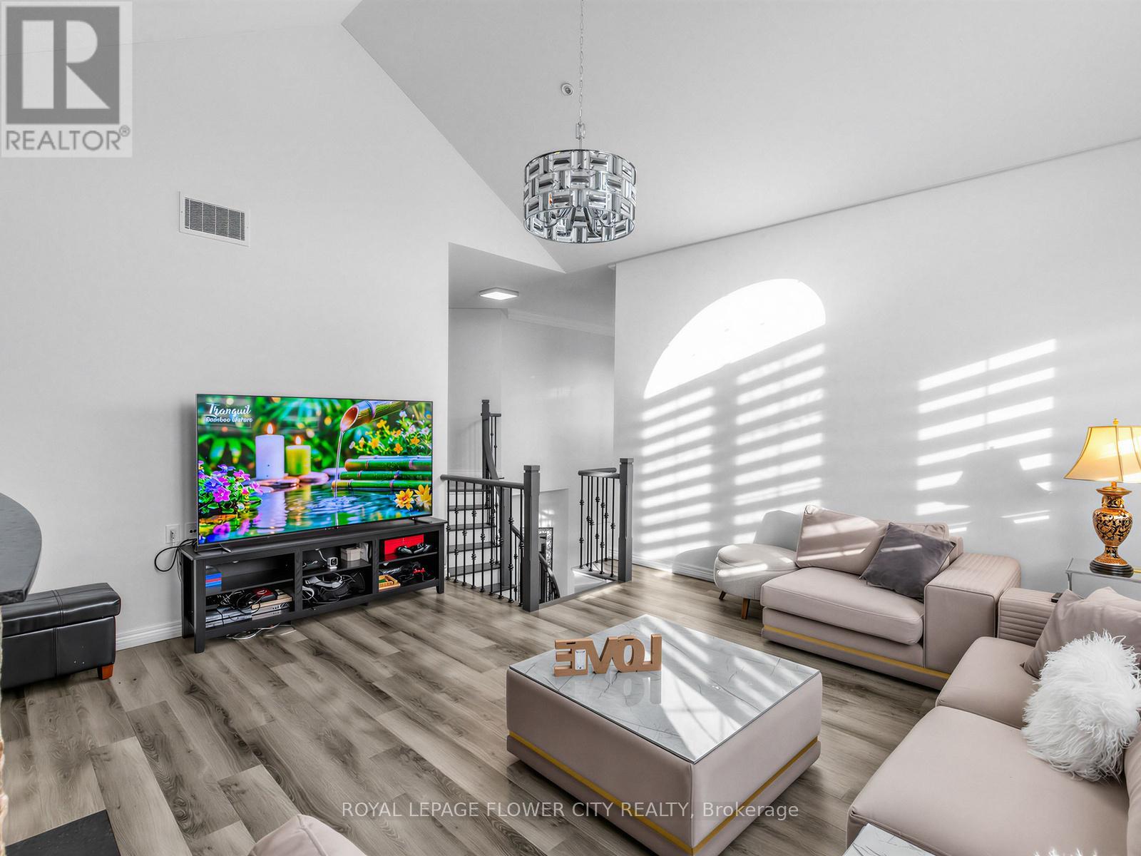 9 ARDEN VALLEY STREET - 5