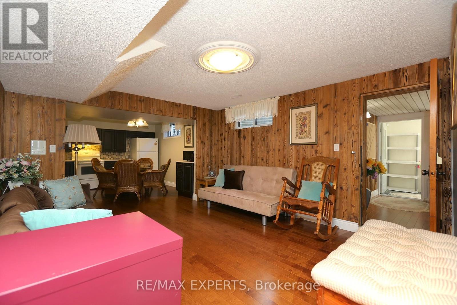 57 FRANCIS STREET - Image 34
