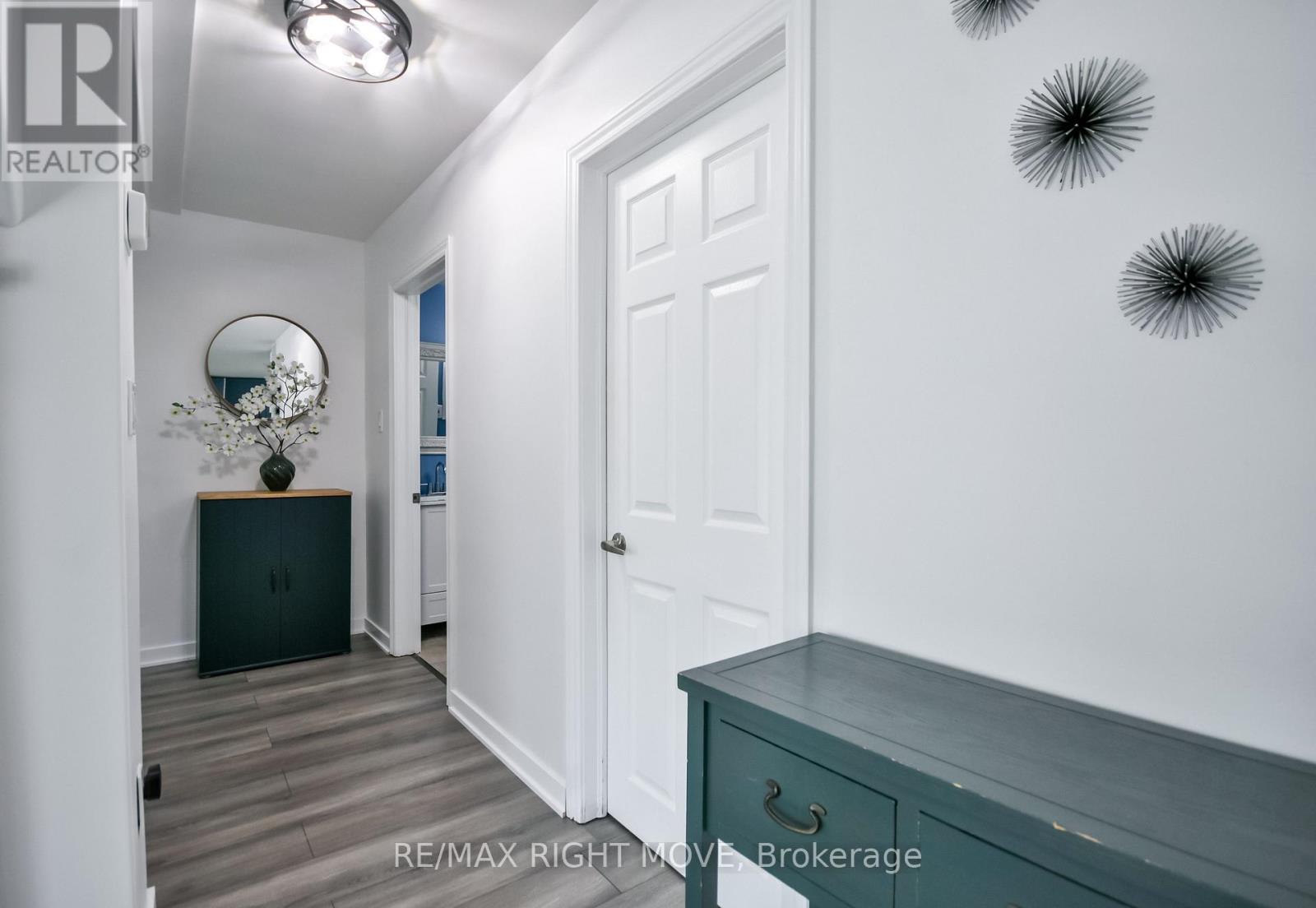 18 BUSHEY AVENUE - 10