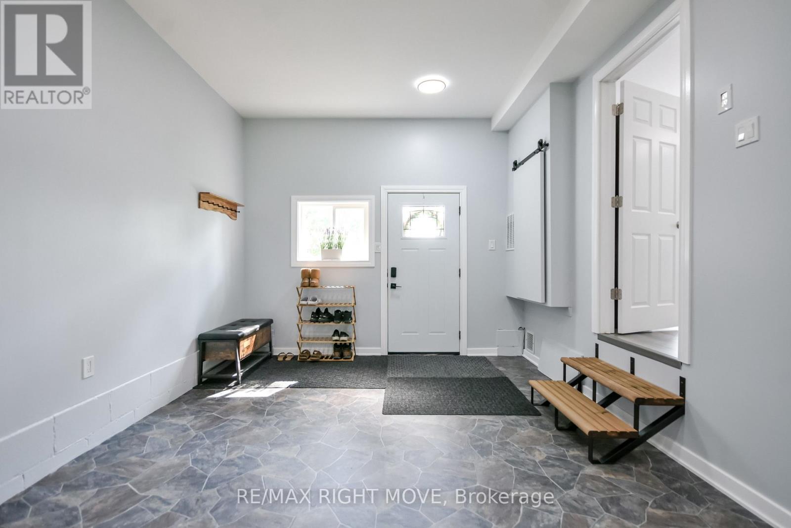 18 BUSHEY AVENUE - 2