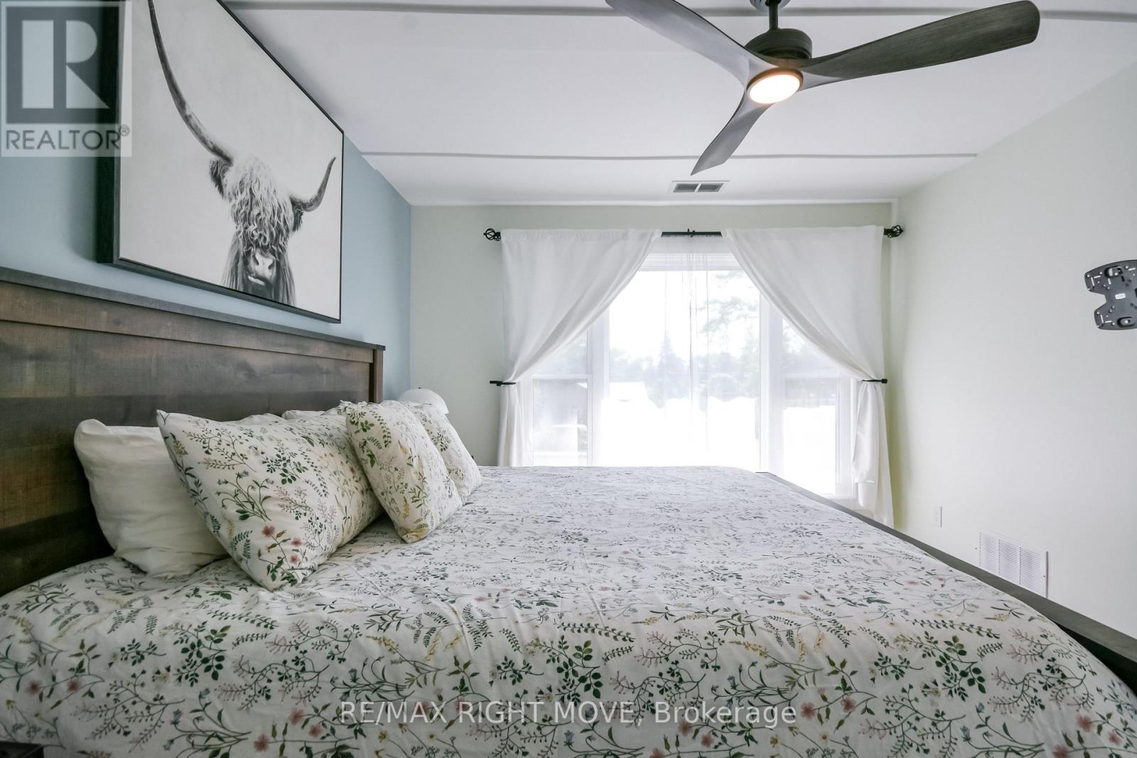18 BUSHEY AVENUE - 23