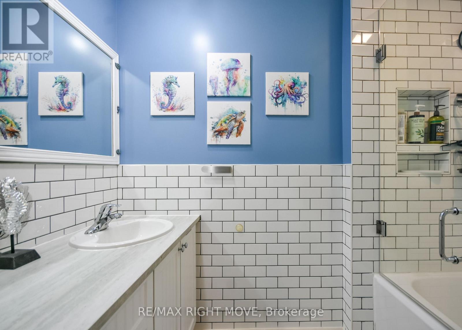 18 BUSHEY AVENUE - 31