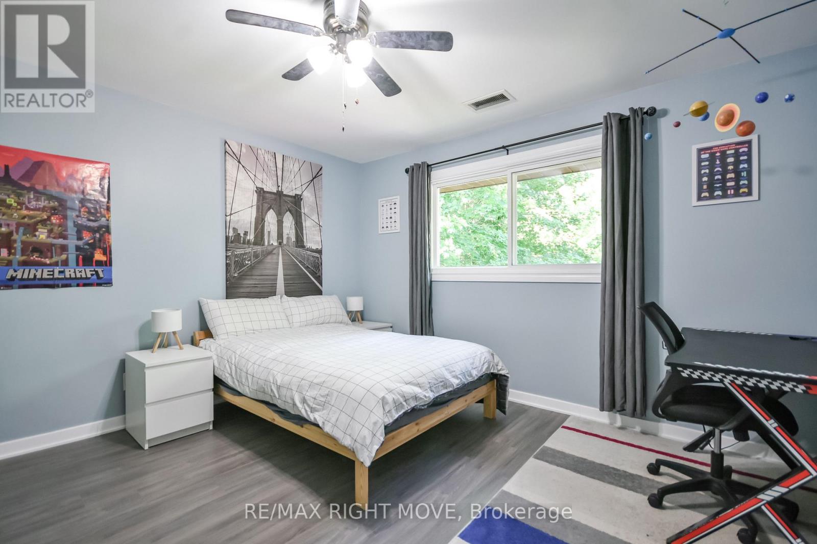 18 BUSHEY AVENUE - 32
