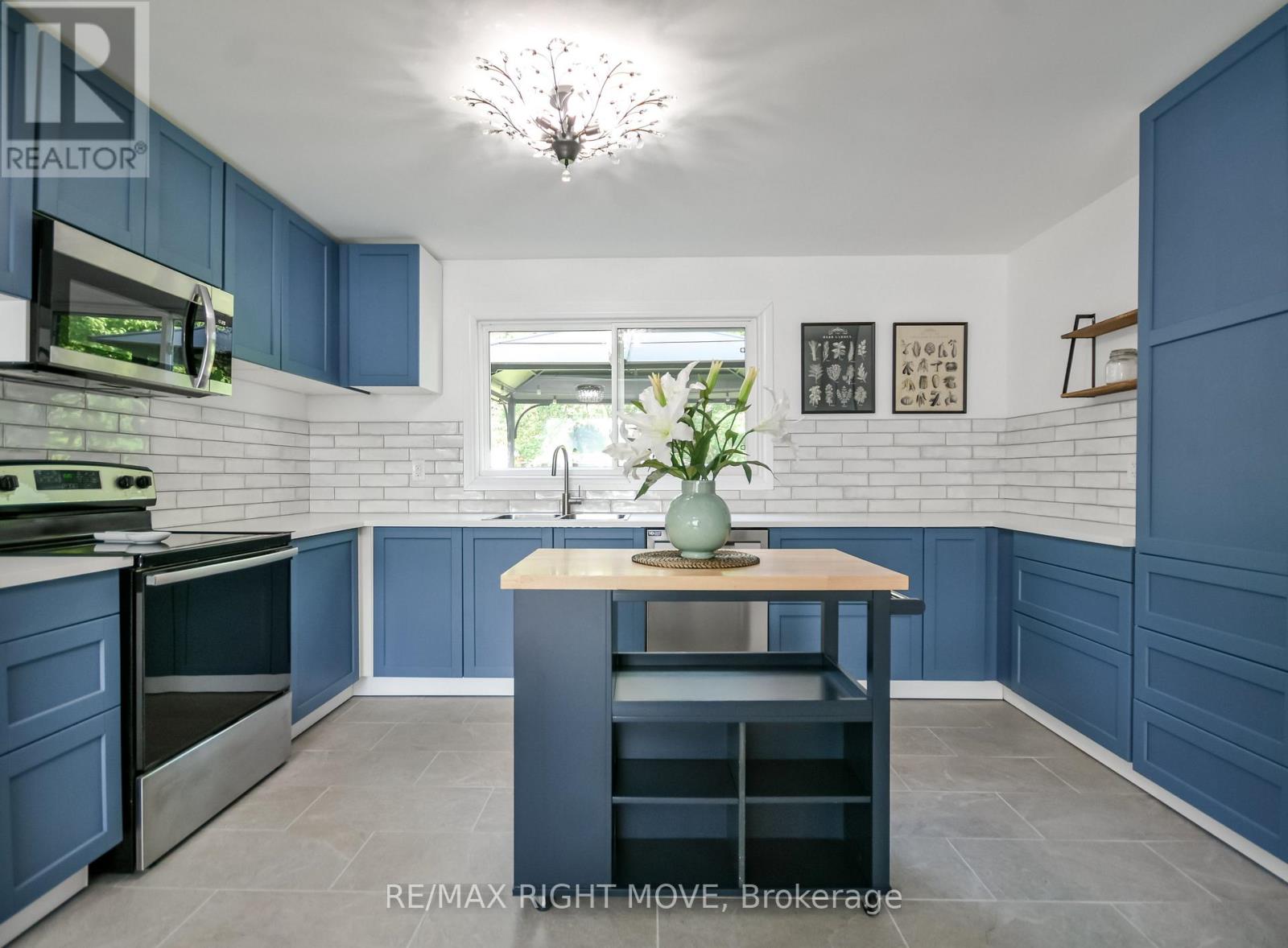 18 BUSHEY AVENUE - 7