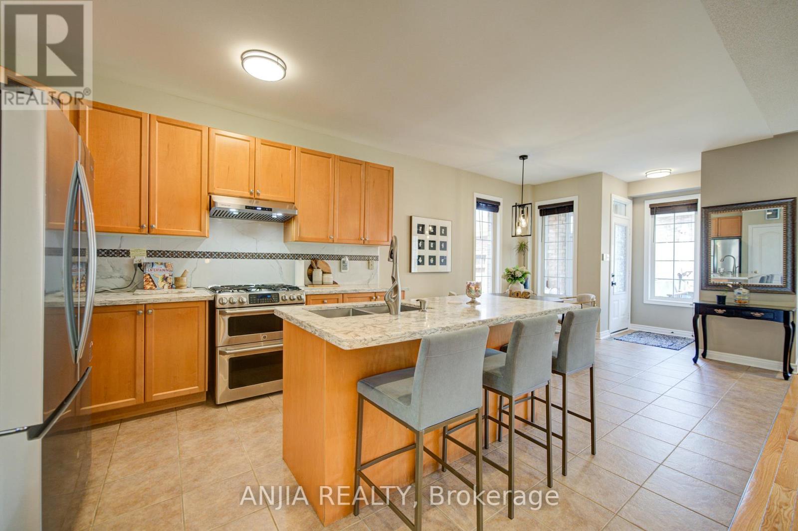 43 MANLEY AVENUE - 14