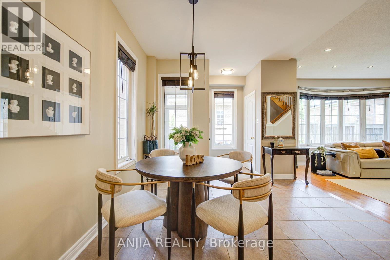 43 MANLEY AVENUE - 16