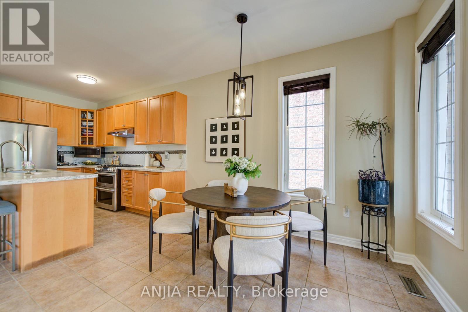 43 MANLEY AVENUE - 18