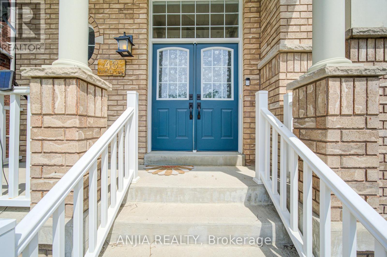 43 MANLEY AVENUE - 2