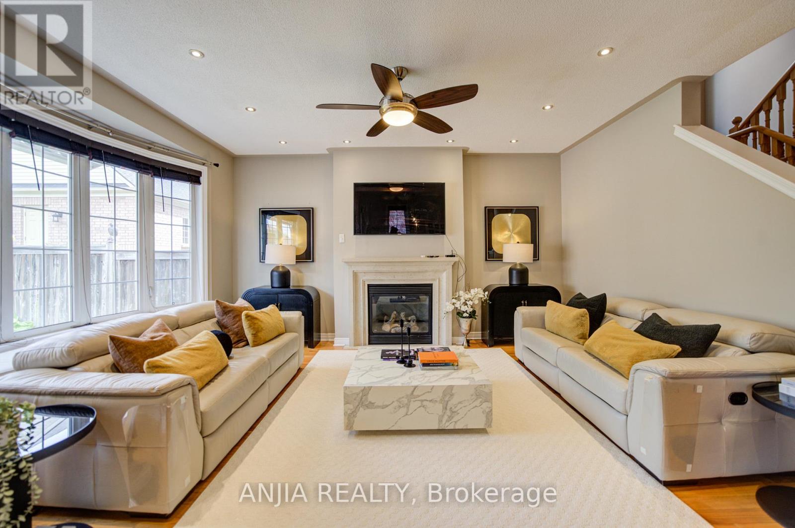 43 MANLEY AVENUE - 20