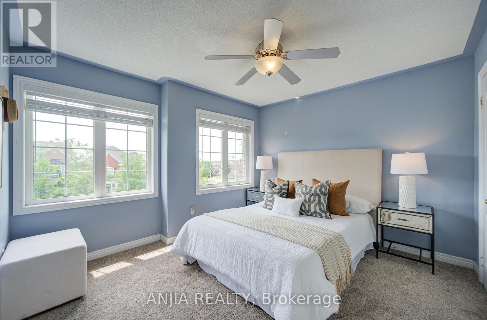 43 MANLEY AVENUE - 27