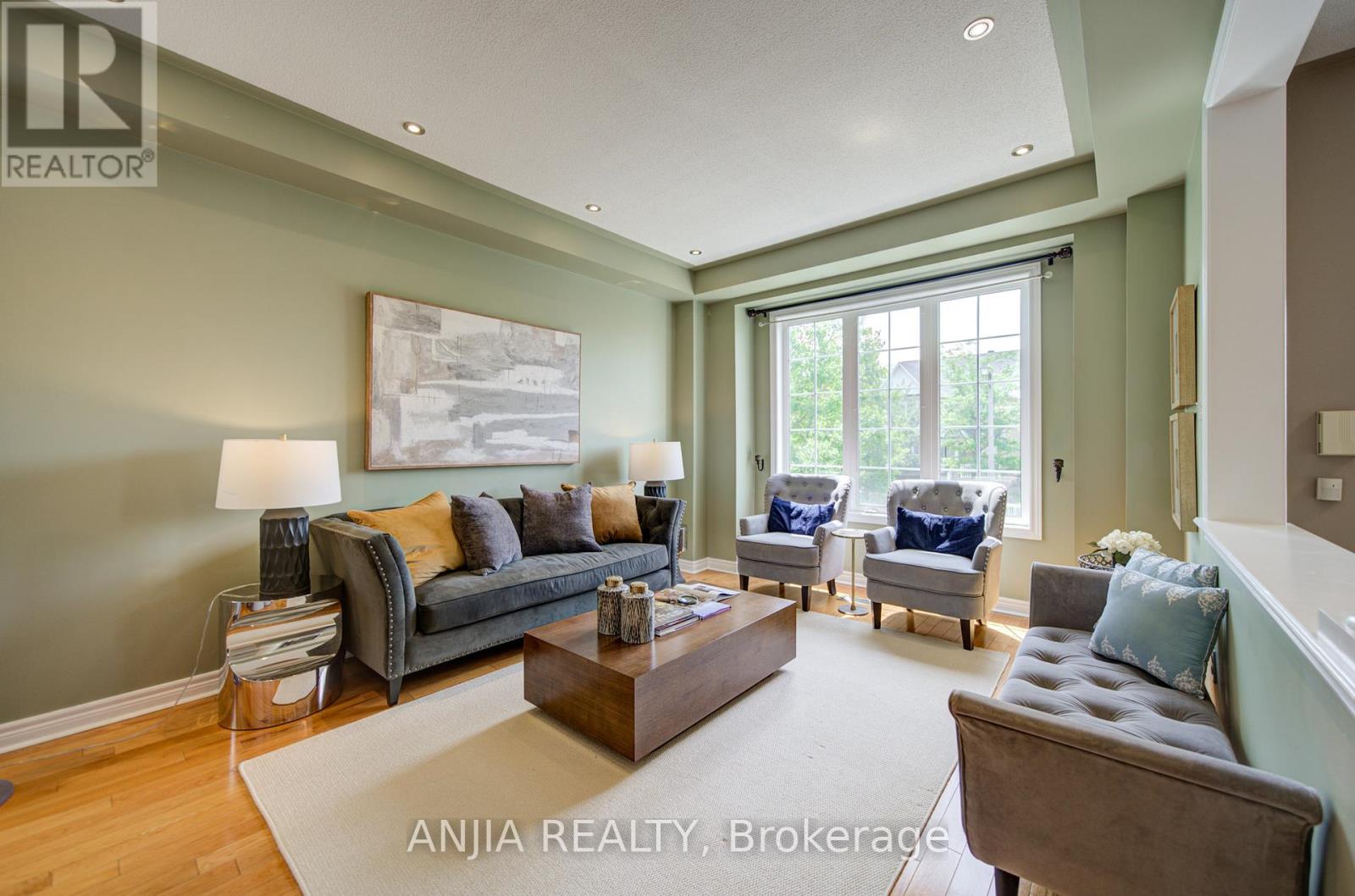 43 MANLEY AVENUE - 5