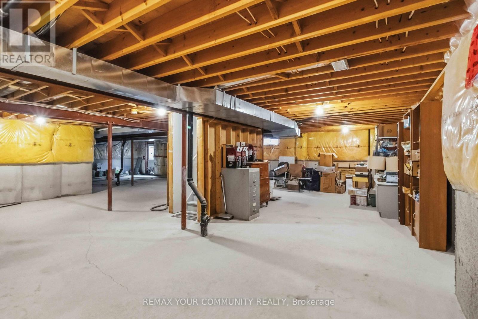 40 HUNTERWOOD CHASE - 31