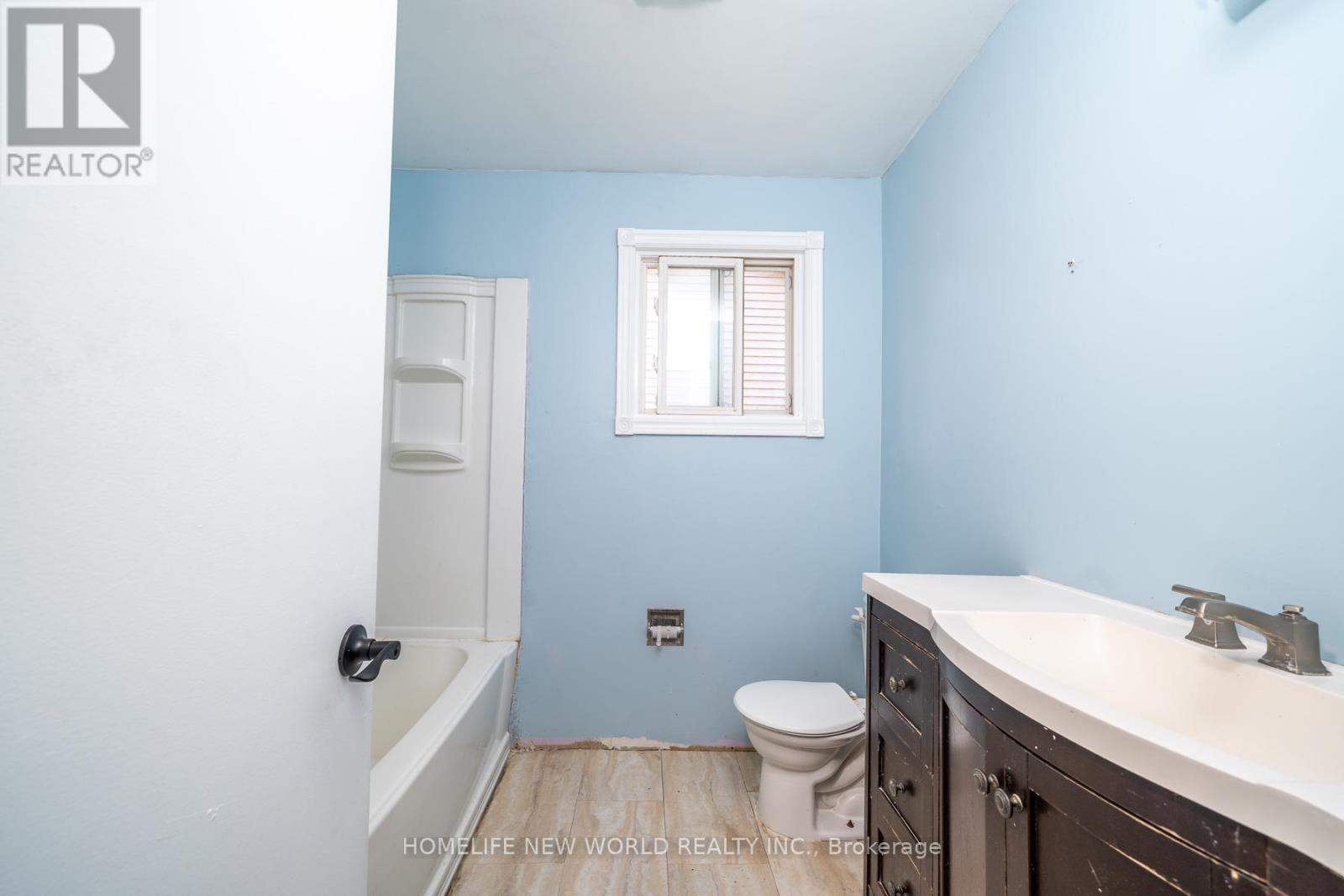 341 HICKLING TRAIL - 18