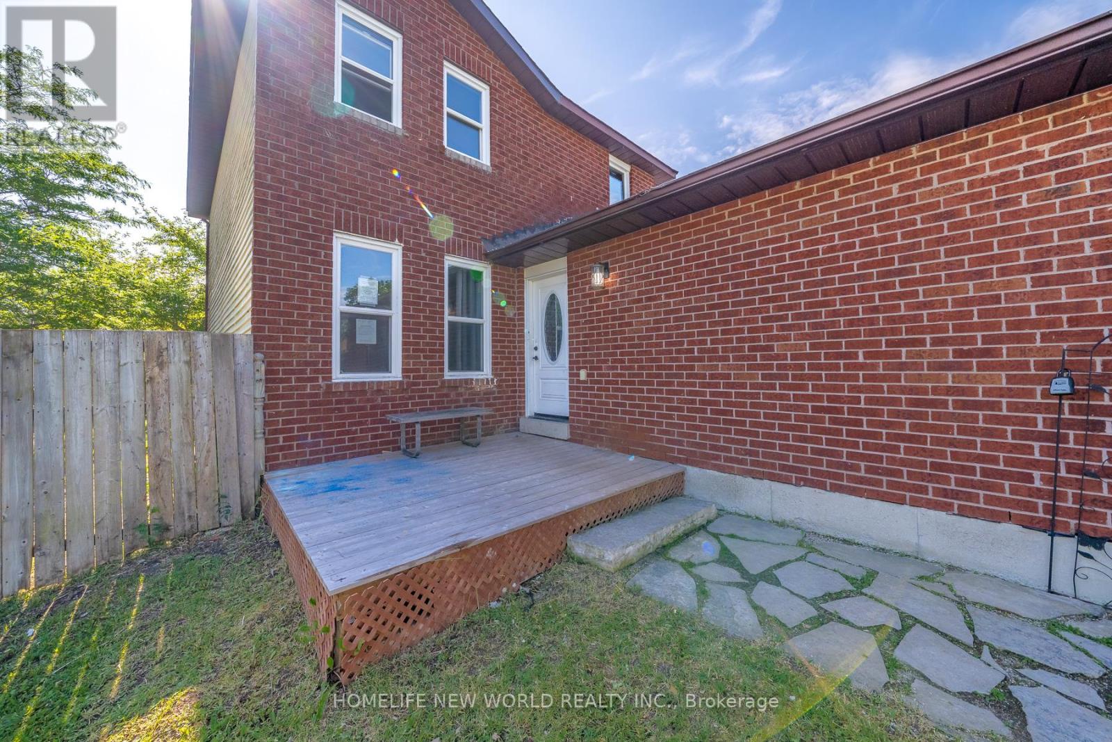 341 HICKLING TRAIL - 27
