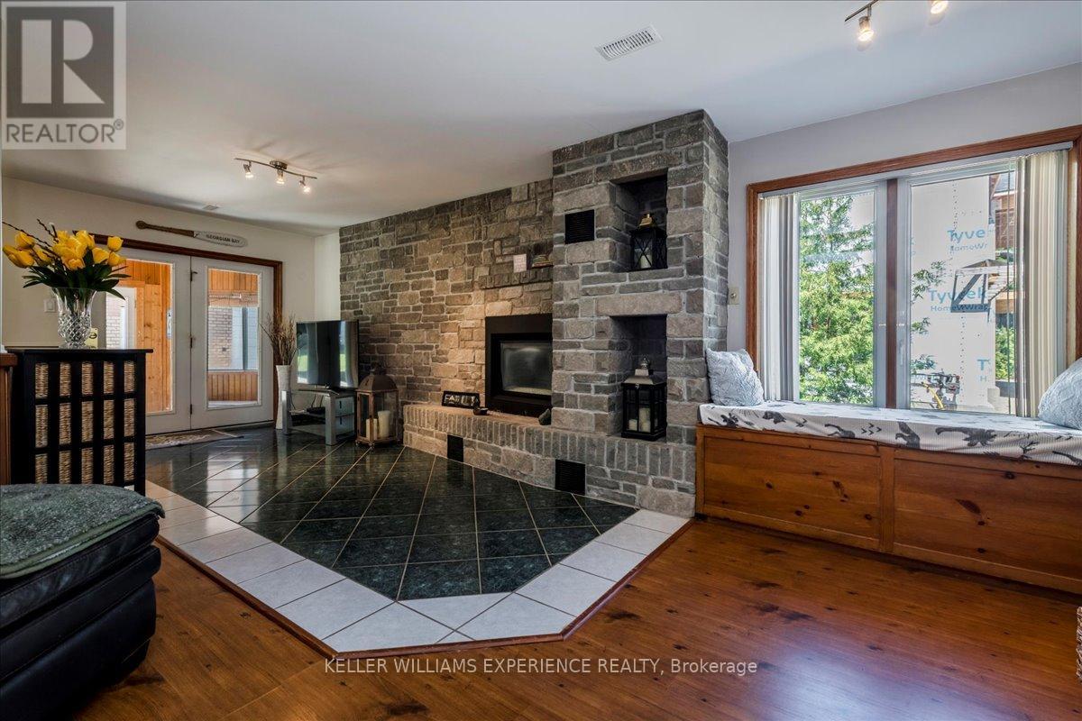 1512 CHAMPLAIN ROAD - 16