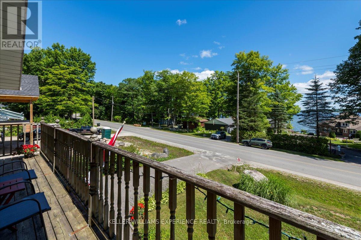 1512 CHAMPLAIN ROAD - 31