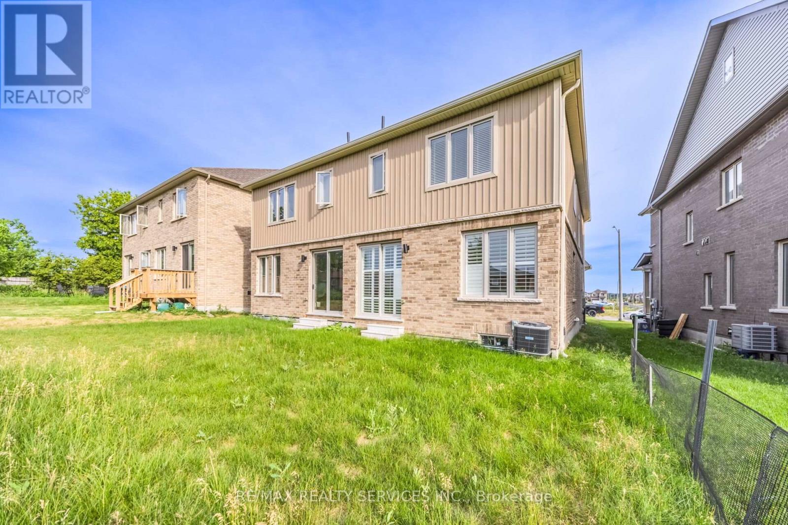 69 KIRKWOOD WAY - 44