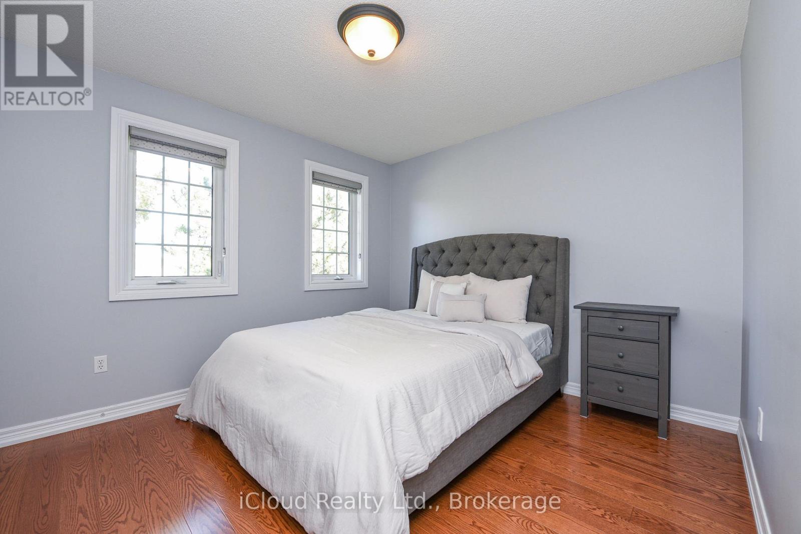 25 GILES ROAD - 26