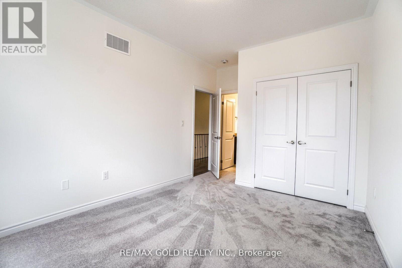 26 DEL GRAPPA STREET - 33