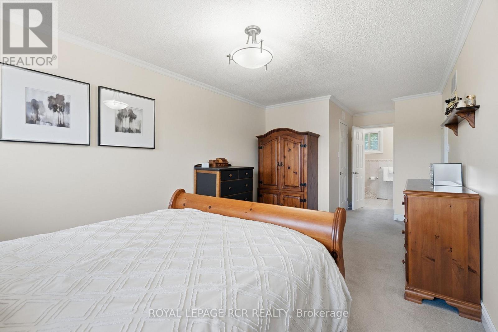 9 DOEPATH WAY - 19