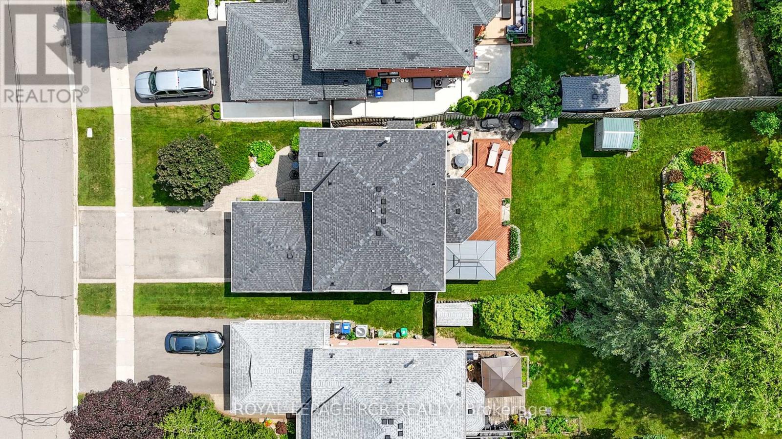 9 DOEPATH WAY - 39