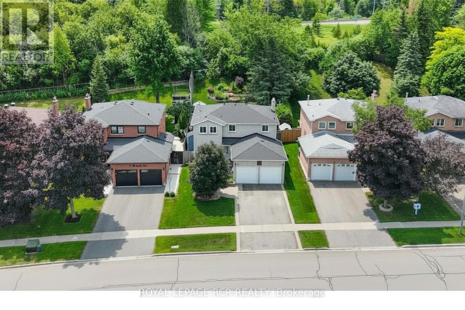 9 DOEPATH WAY - 40