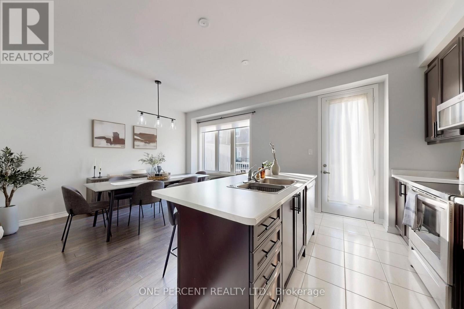 501 BUCKEYE COURT - 18