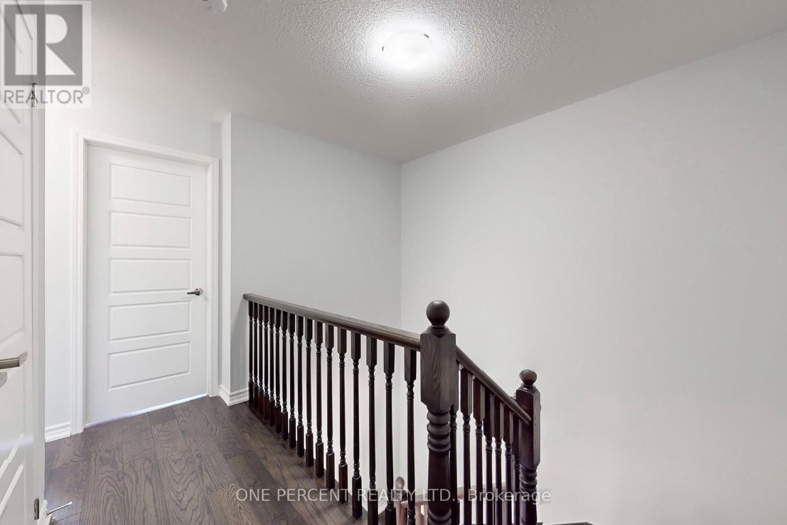 501 BUCKEYE COURT - 23