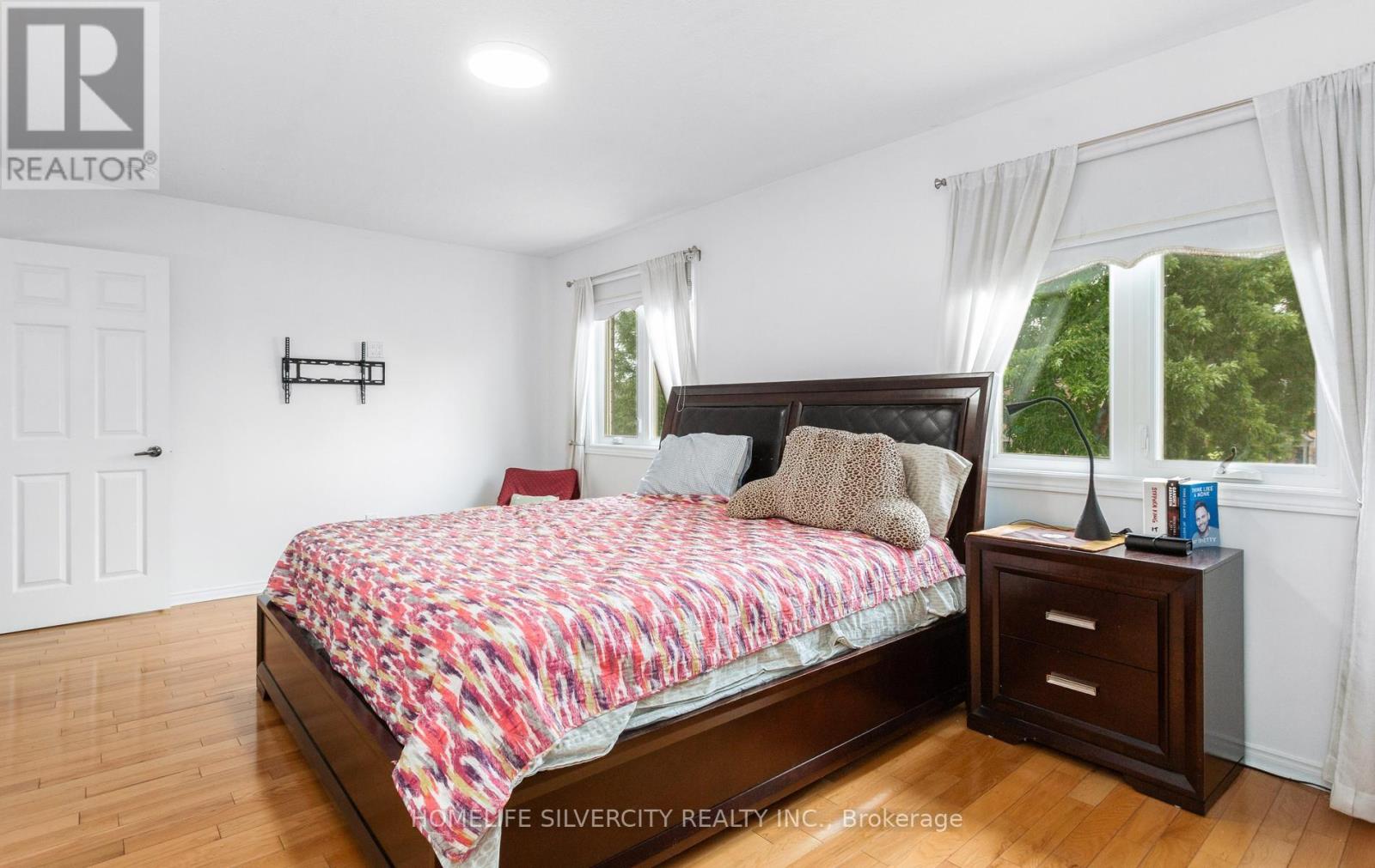 303 HICKORY CIRCLE - 29