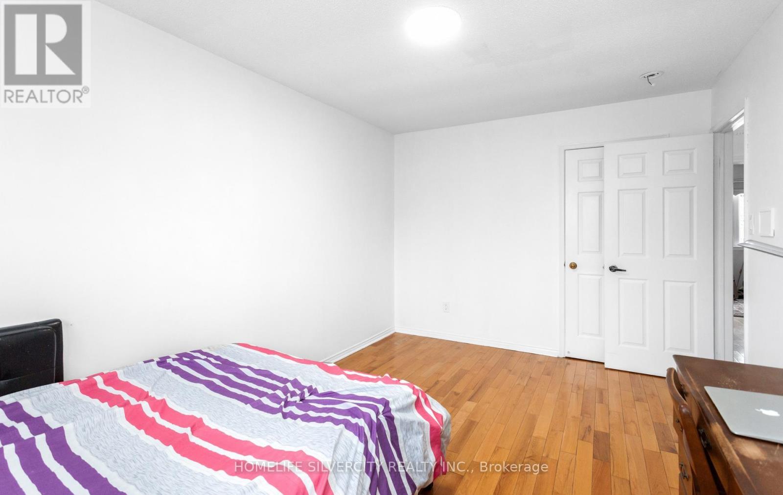 303 HICKORY CIRCLE - 32
