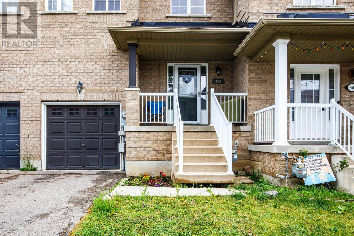 359 BUSSEL CRESCENT - 2