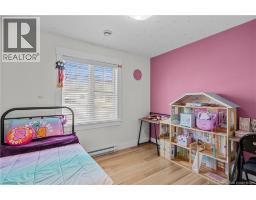 355 Dover Road, photo 23