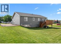 355 Dover Road, Dieppe, NB E1A7L7 Photo 26