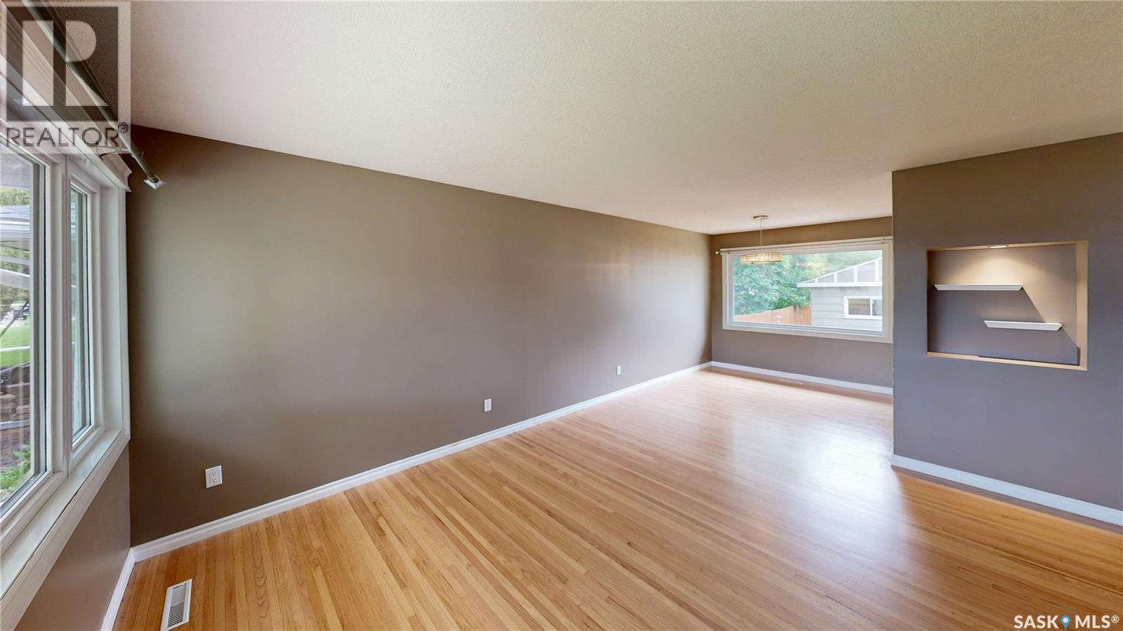 829 Walker STREET - photo 3