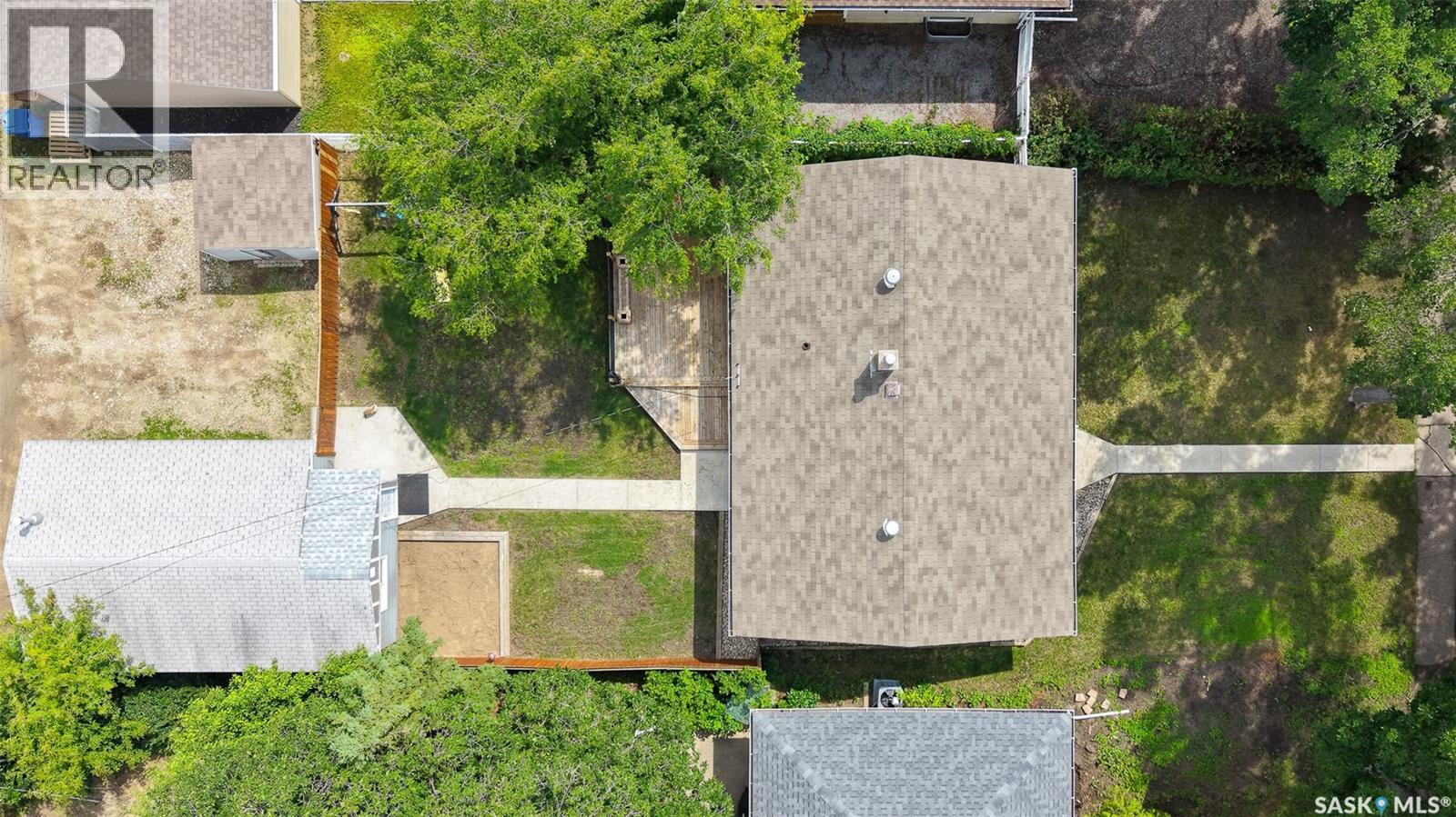 829 Walker STREET — photo 40