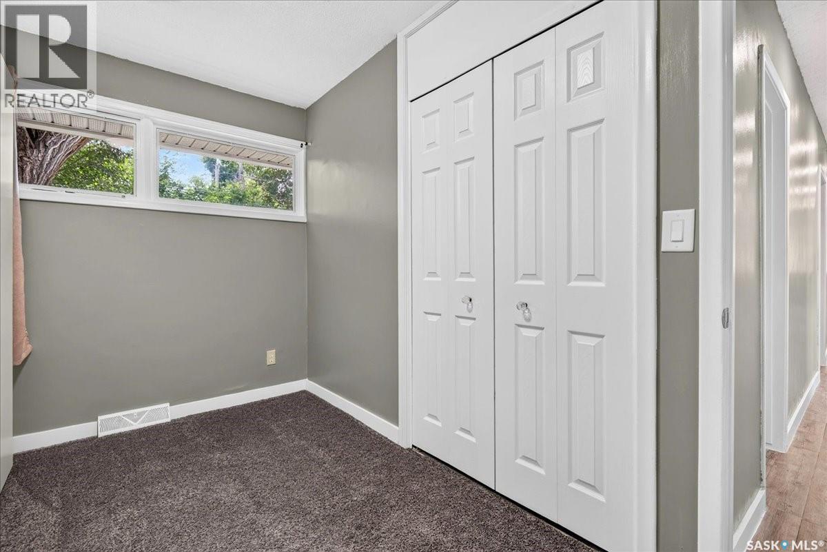 1837 GRANT DRIVE - 11
