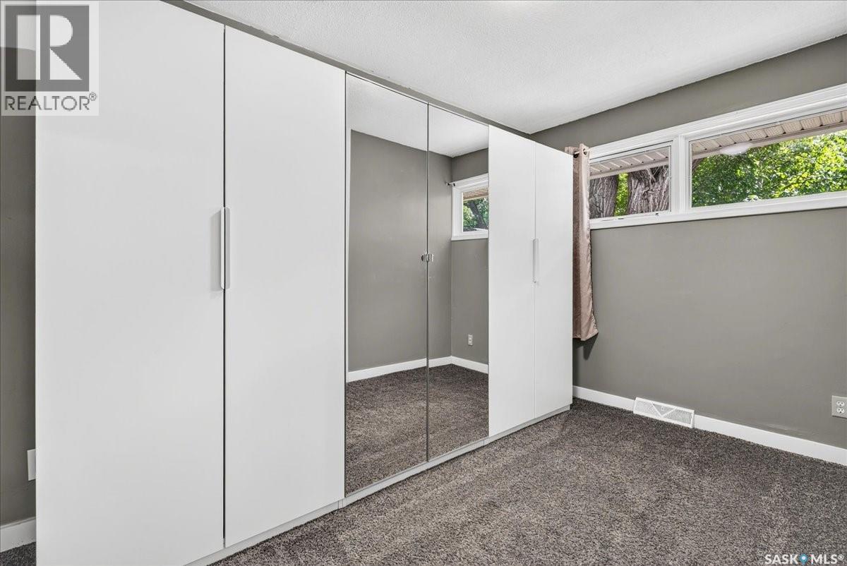 1837 GRANT DRIVE - 17