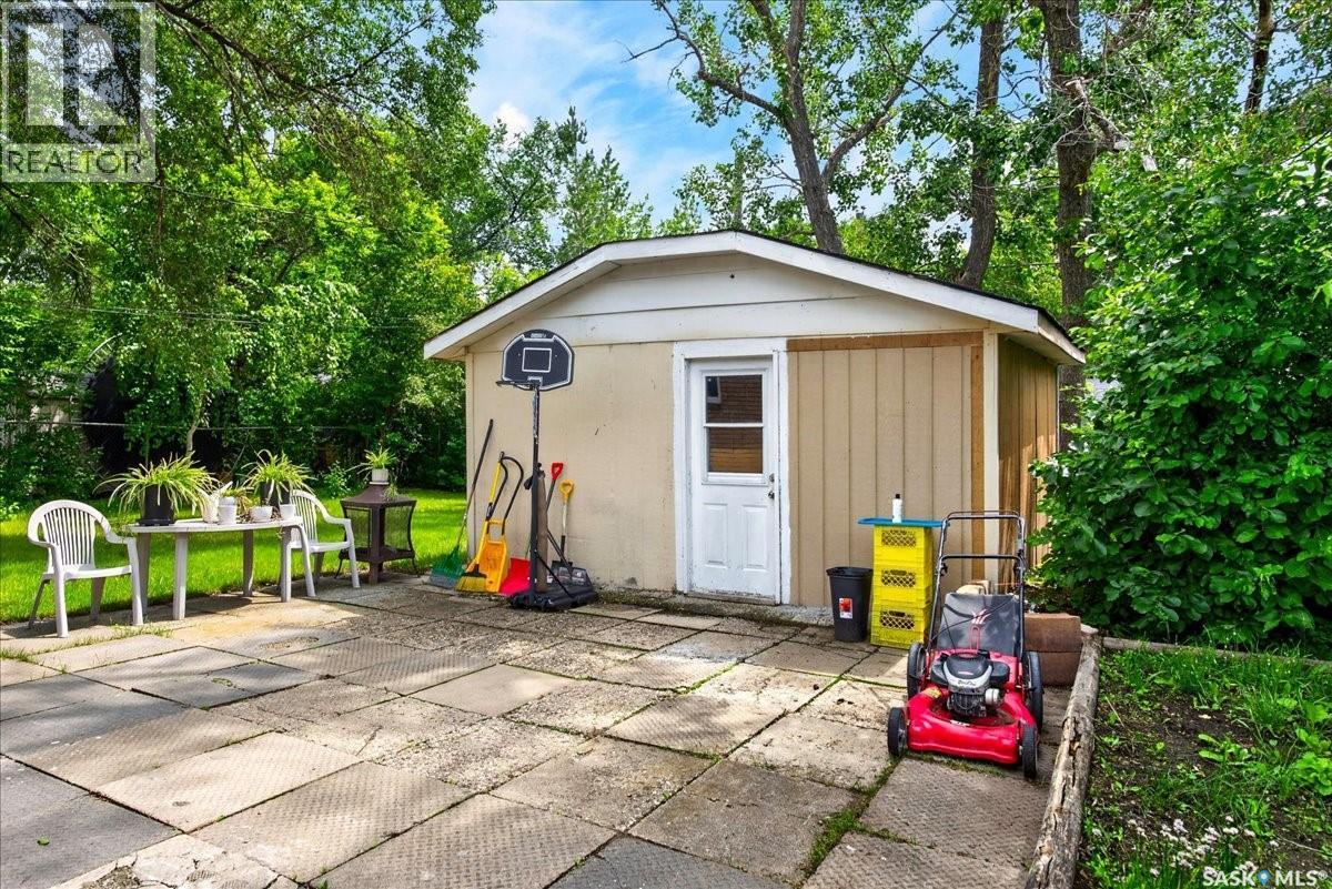 1837 GRANT DRIVE - 22