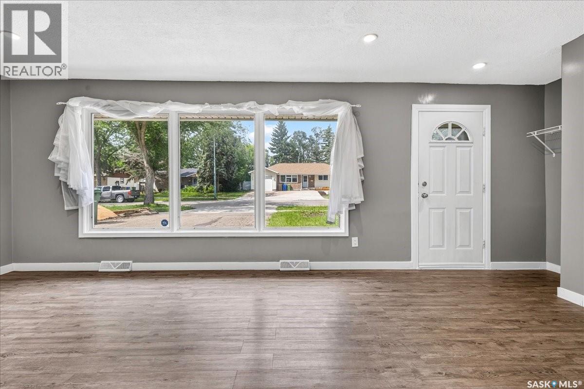1837 GRANT DRIVE - 4