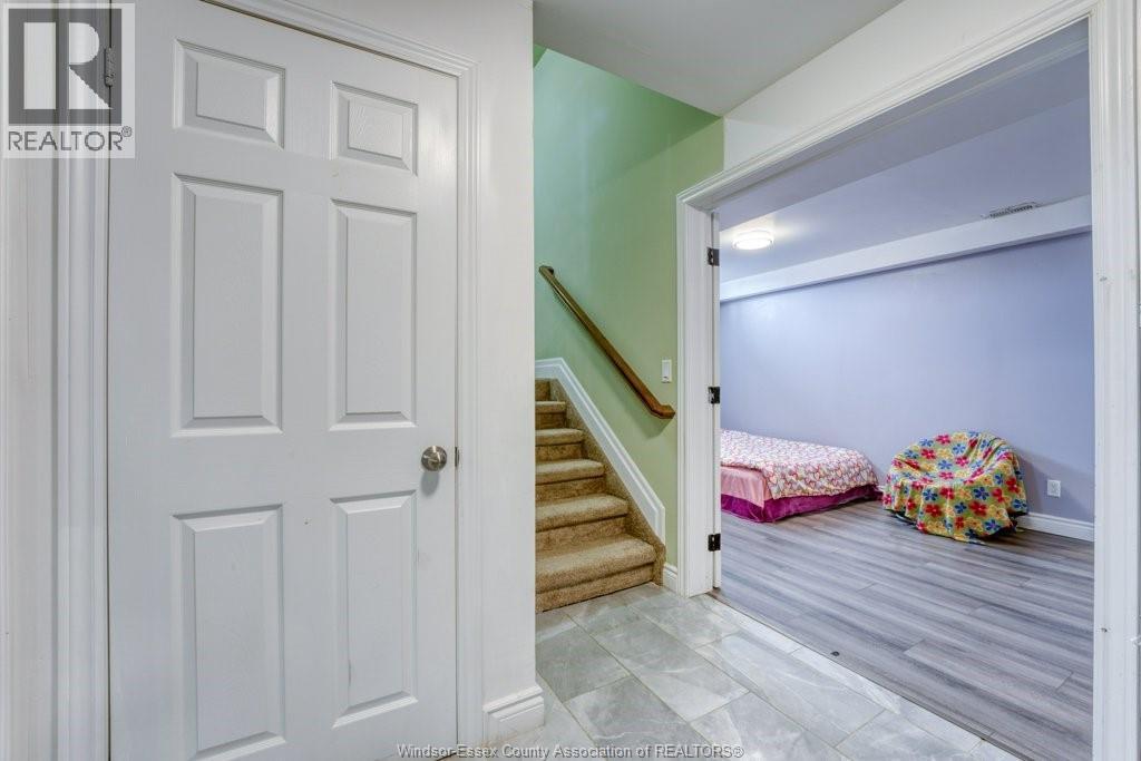 525 MAGUIRE STREET - 37