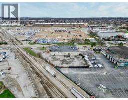 1555 Kildare Road, Windsor, ON N8W2W3 Photo 8