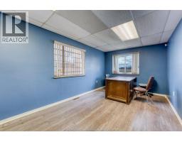 1555 Kildare Road, Windsor, ON N8W2W3 Photo 16