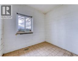 1555 Kildare Road, Windsor, ON N8W2W3 Photo 19